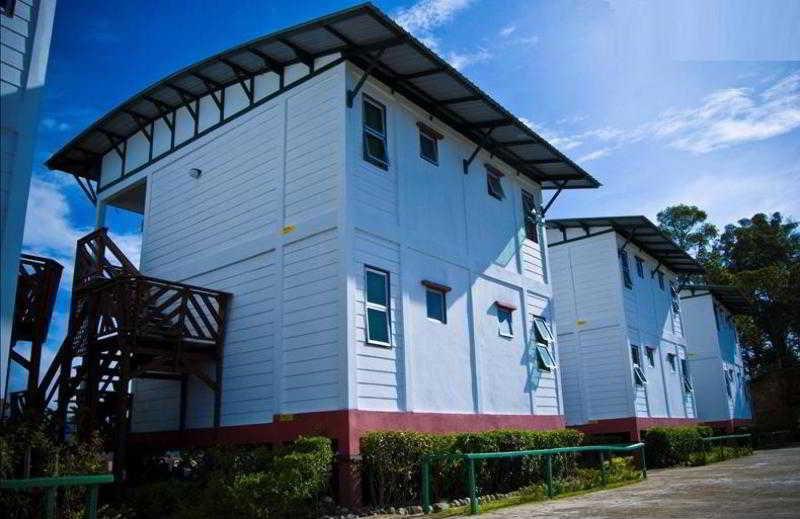 Celyn Resort Kinabalu Kundasang Exterior photo