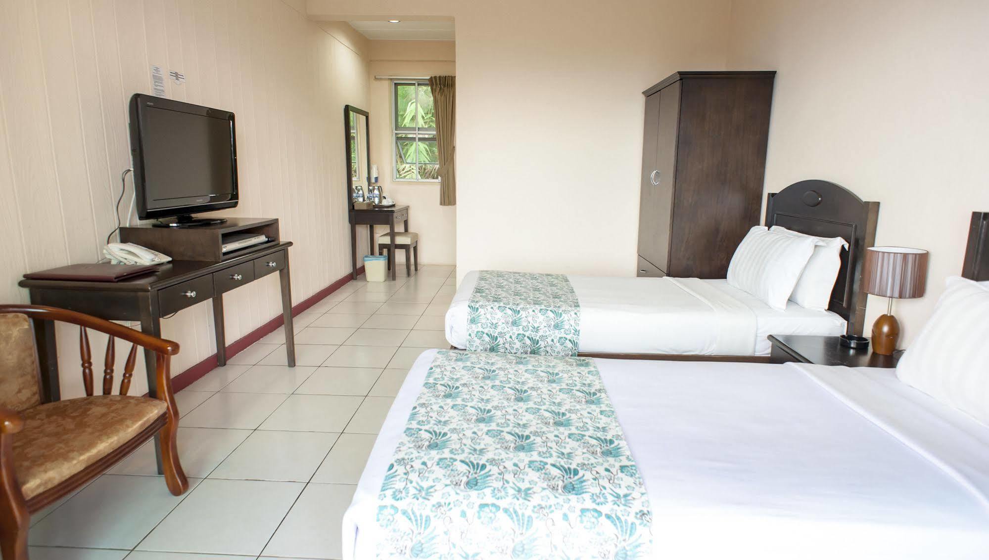 Celyn Resort Kinabalu Kundasang Exterior photo